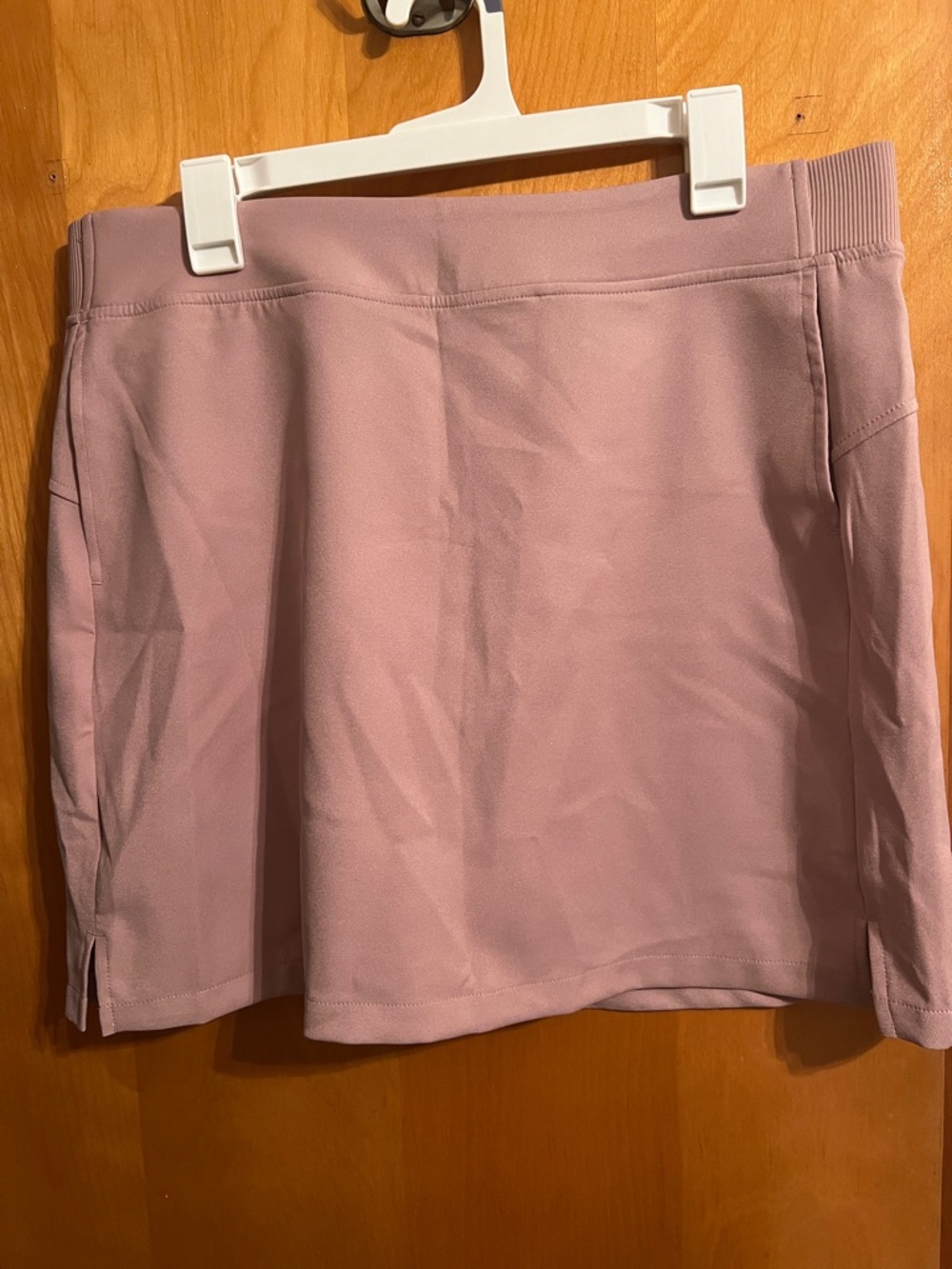 Women's Athletic Skort in Dusty Mauve